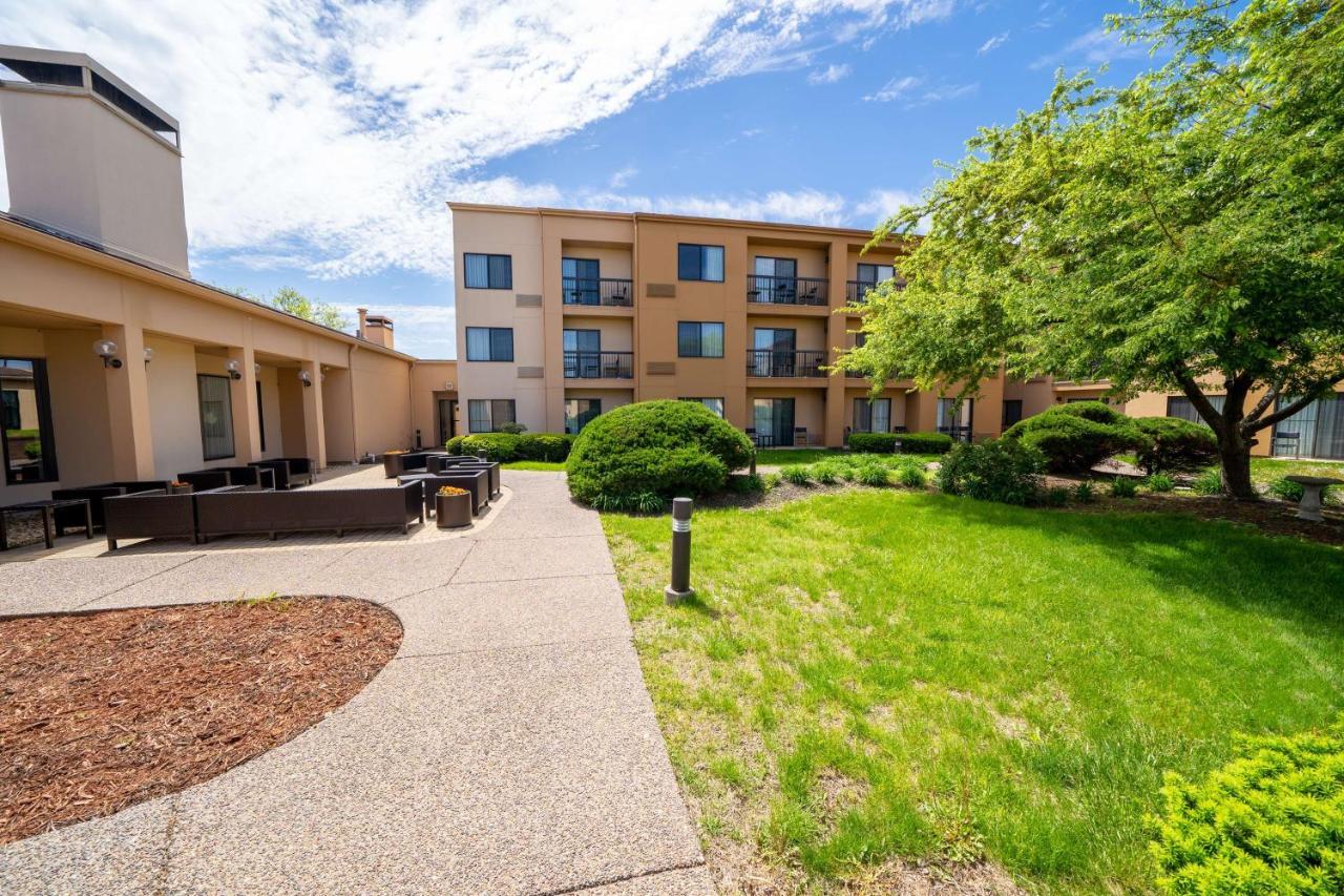 Iowa Inn Bettendorf Quad Cities Εξωτερικό φωτογραφία