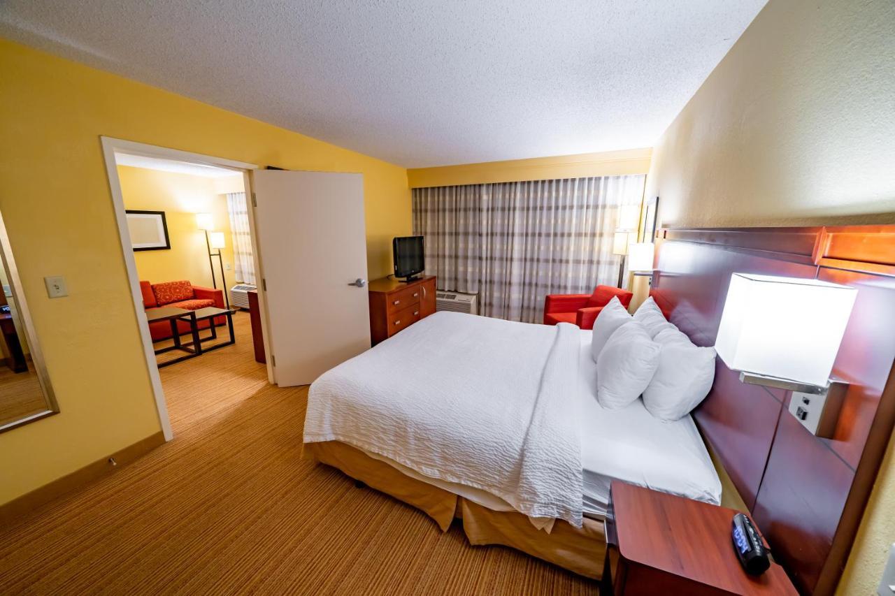 Iowa Inn Bettendorf Quad Cities Εξωτερικό φωτογραφία