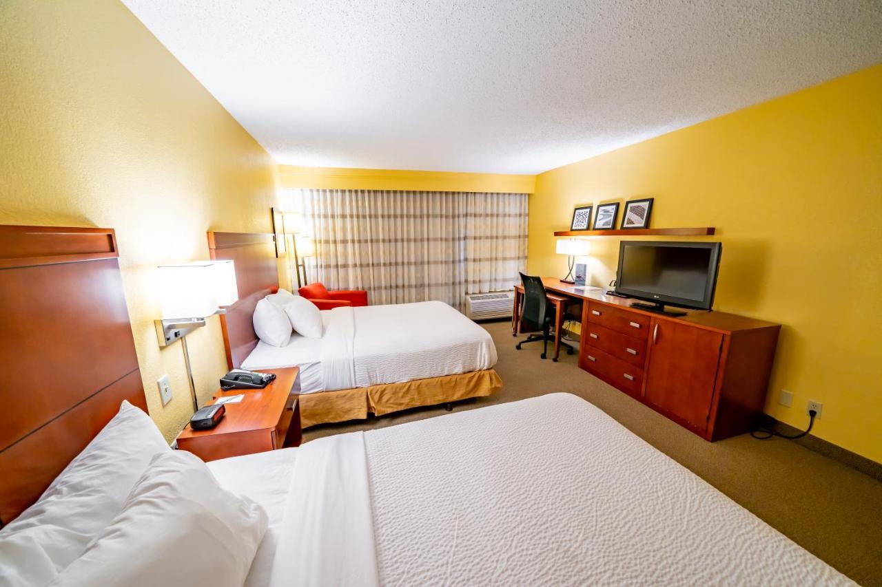 Iowa Inn Bettendorf Quad Cities Εξωτερικό φωτογραφία