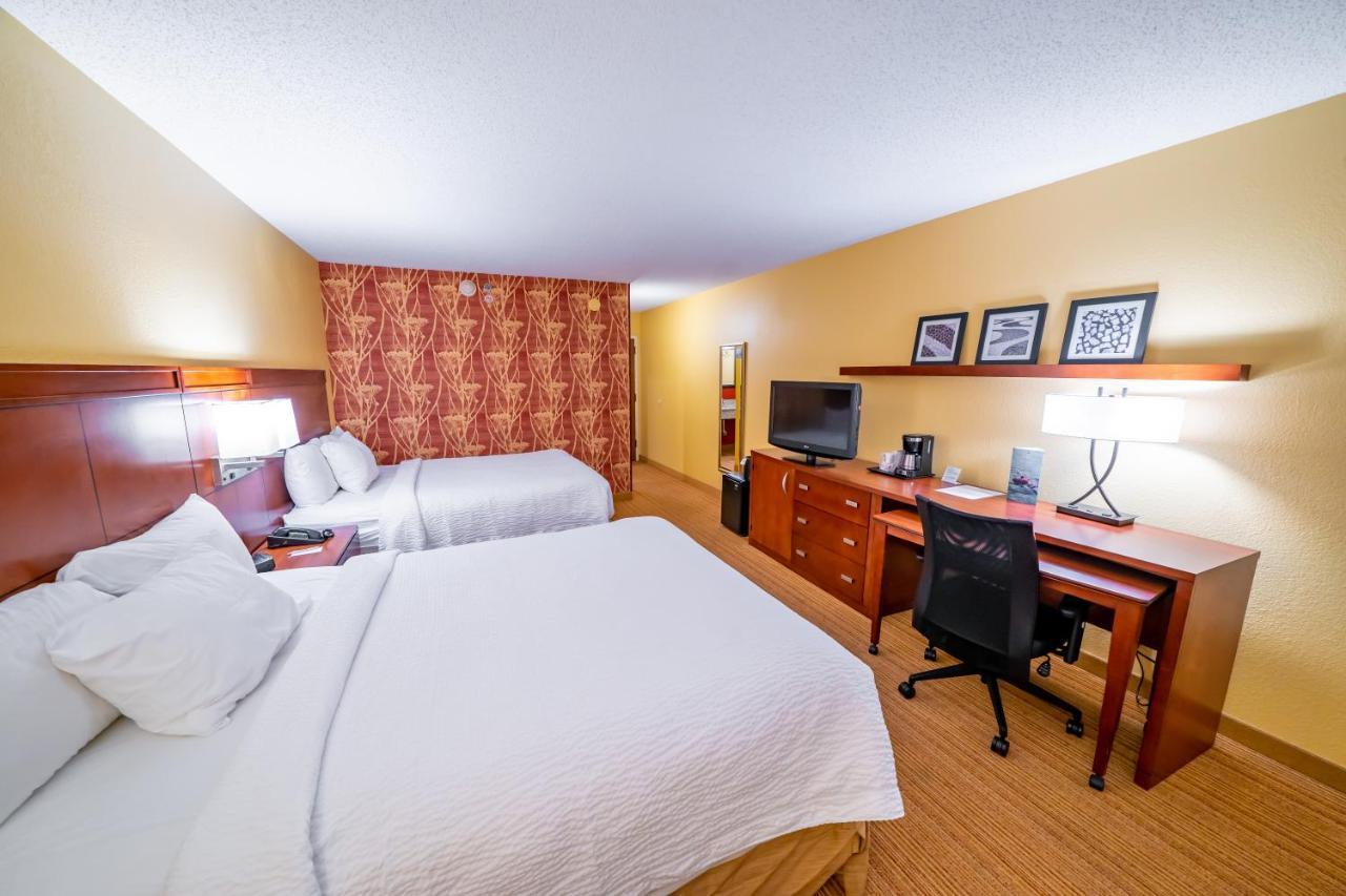 Iowa Inn Bettendorf Quad Cities Εξωτερικό φωτογραφία