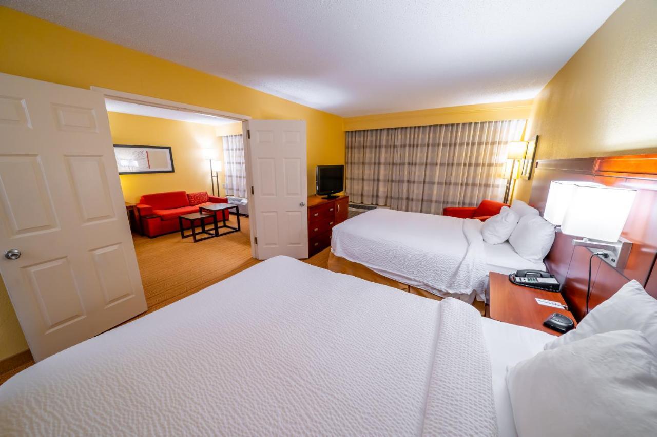 Iowa Inn Bettendorf Quad Cities Εξωτερικό φωτογραφία
